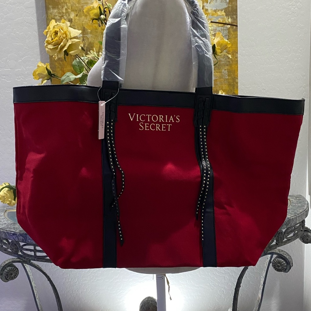 Victoria’s Secret red and black bag. NWT